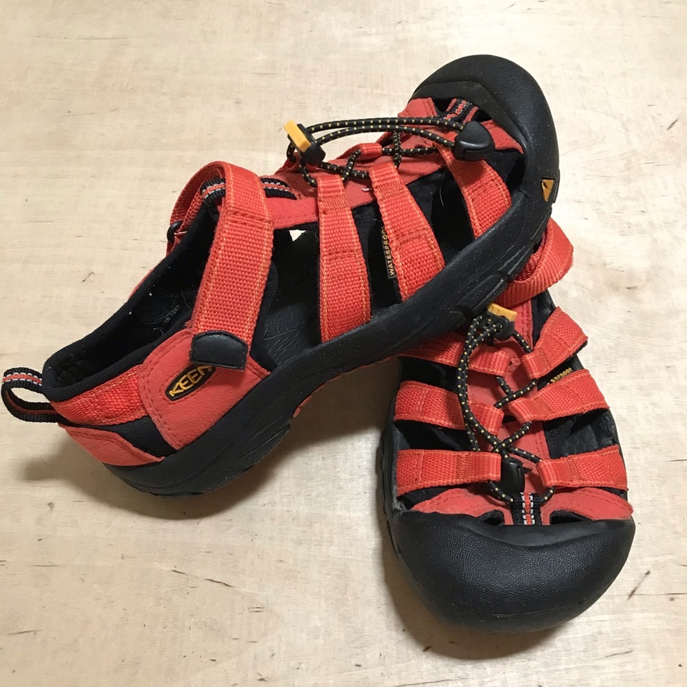 Keen Orange Sandals Size 6
